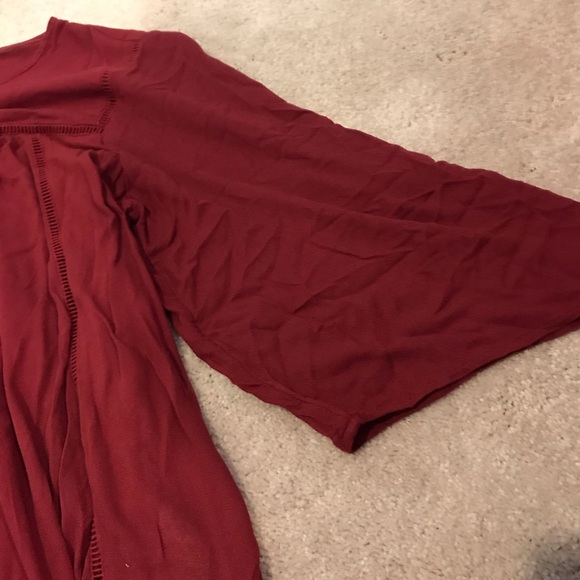 Maroon Top - Picture 3 of 4